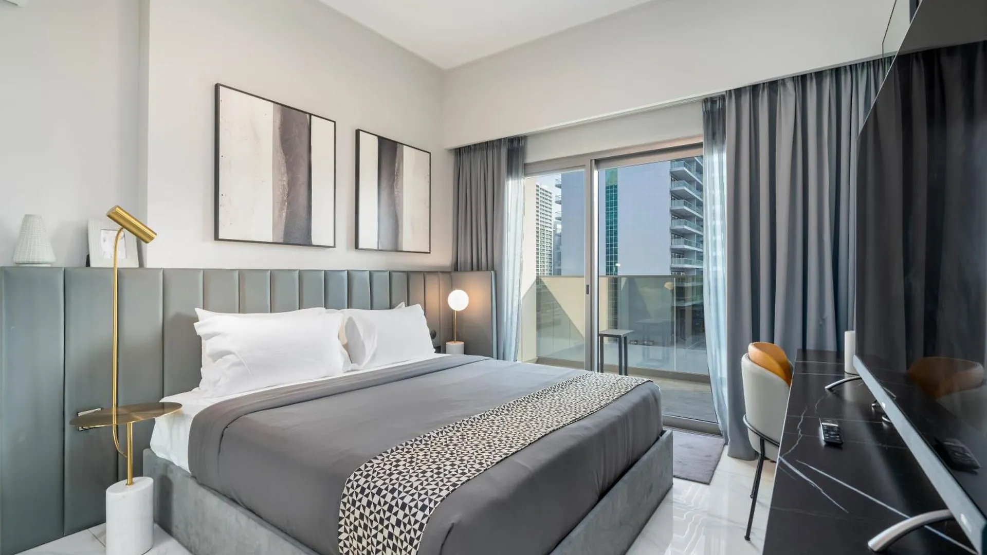 Bespoke Holiday Homes - Mag 318 2-Bedroom Apartment Near Downtown Dubaï Émirats arabes unis